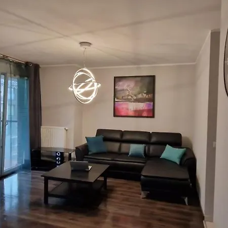 Atal Towers Prywatny * فروتسواف