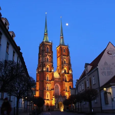 شقة Atal Towers Prywatny *