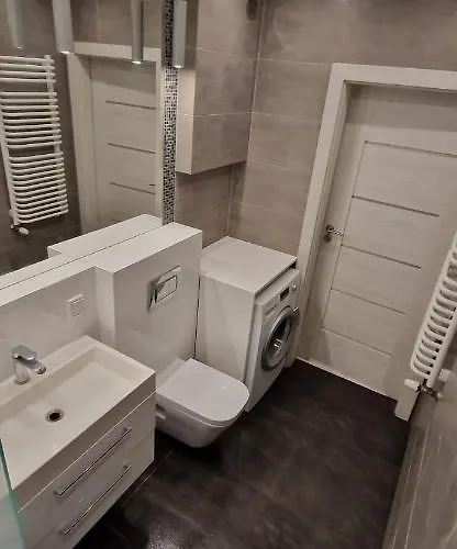 شقة Atal Towers Prywatny