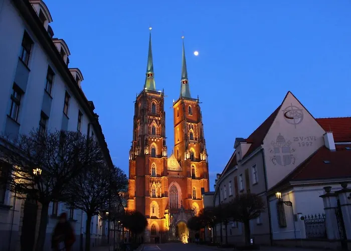 شقة Atal Towers Prywatny *