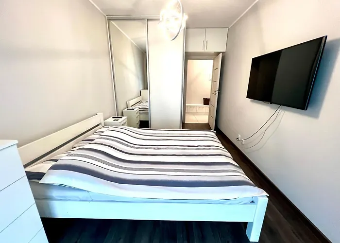 Atal Towers Prywatny شقة فروتسواف