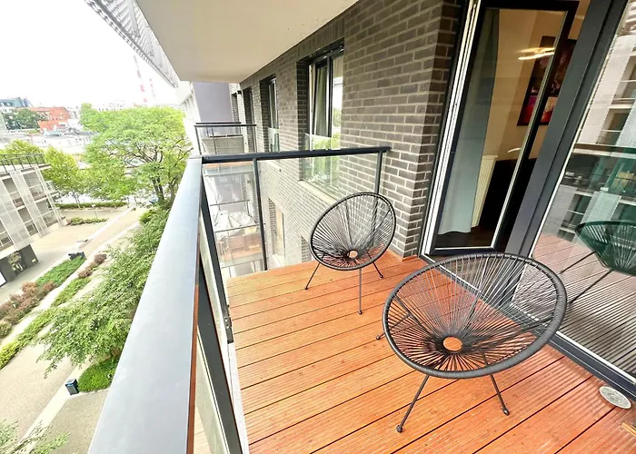 Atal Towers Prywatny